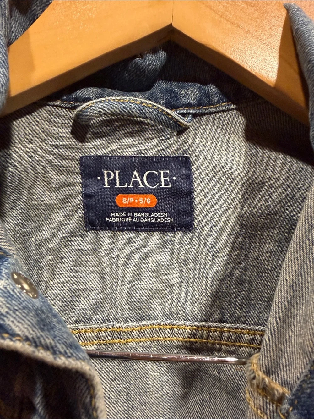 The Children’s Place Boy’s Denim Jacket size 5/6 LIKE NEW!